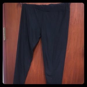 Lularoe Solid Black T&C Leggings